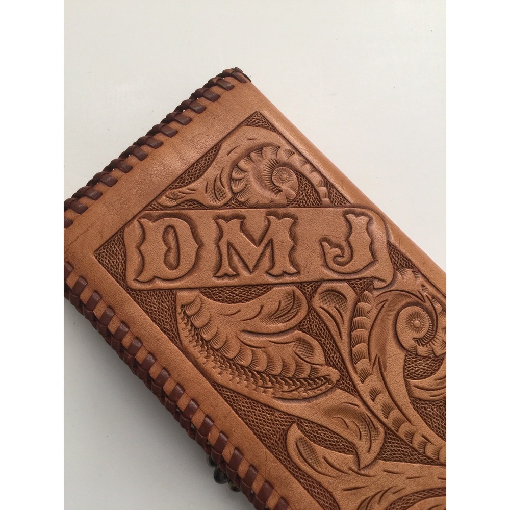 Vintage 70s Ladies Kiss Checkbook wallet tooled Leather Clutch - Picture 3 of 8